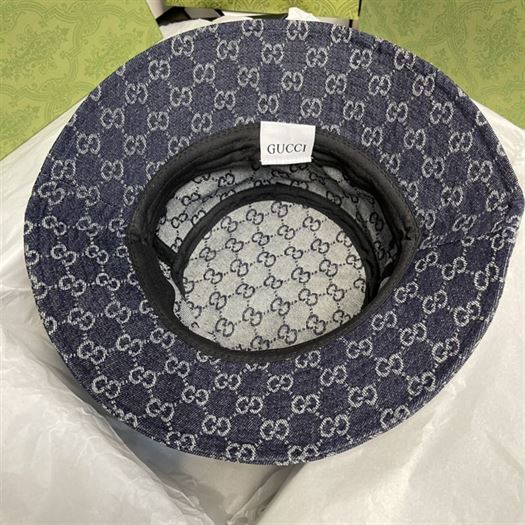 GUCCI GG CANVAS BUCKET HAT – GH083