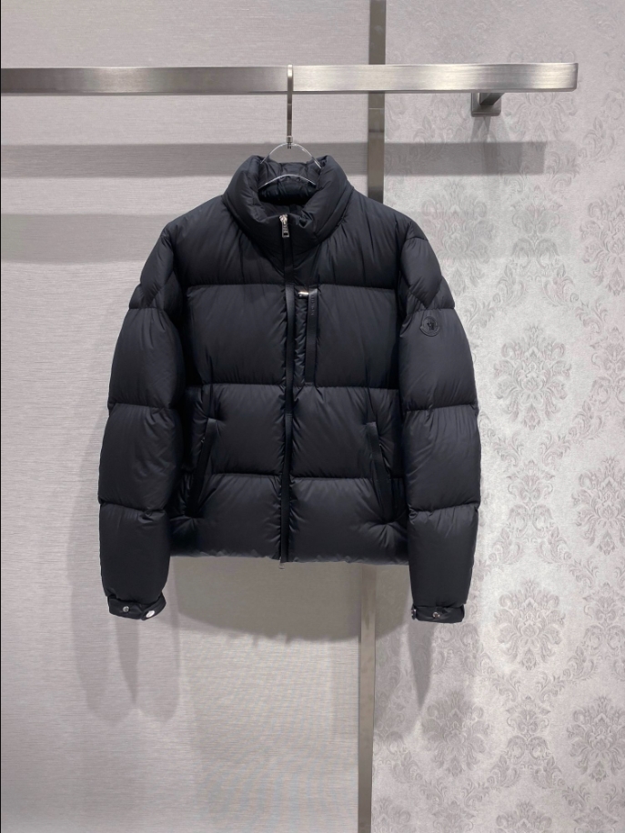 MONCLER Winter Puffer Black Coat – MC145