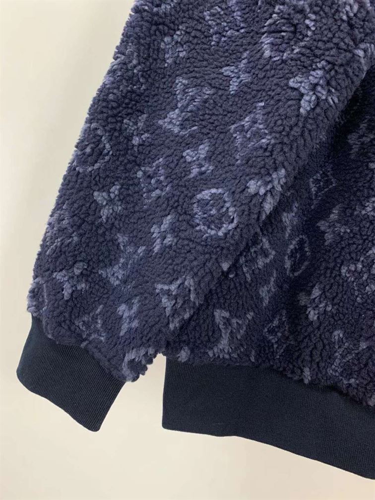 LOUIS VUITTON COAT – LVC010