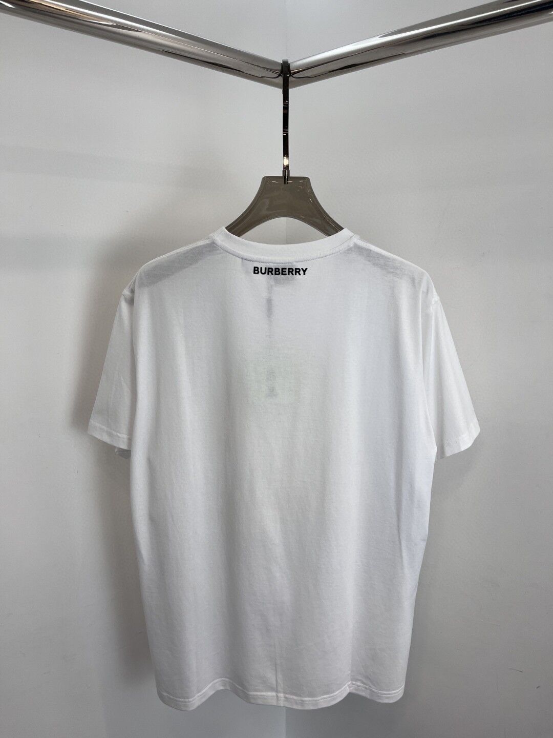 BURBERRY MONSTER GRAPHIC PRINT COTTON OVERSIZED T-SHIRT – BRS015