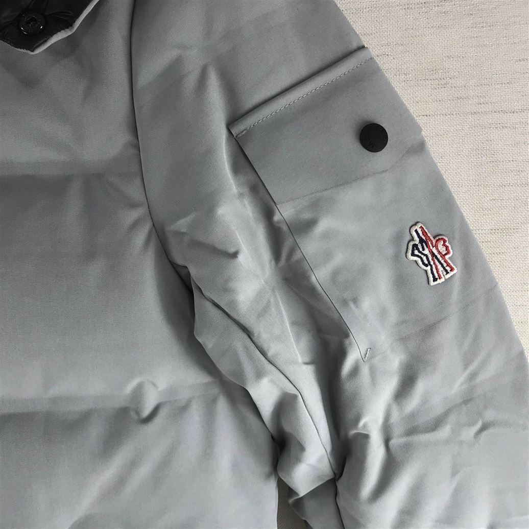 MONCLER COAT – MC134