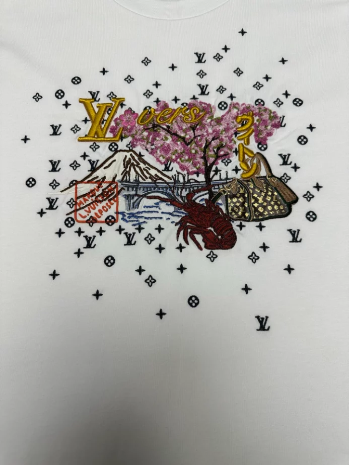 LOUIS VUITTON T-SHIRT – LVTS090