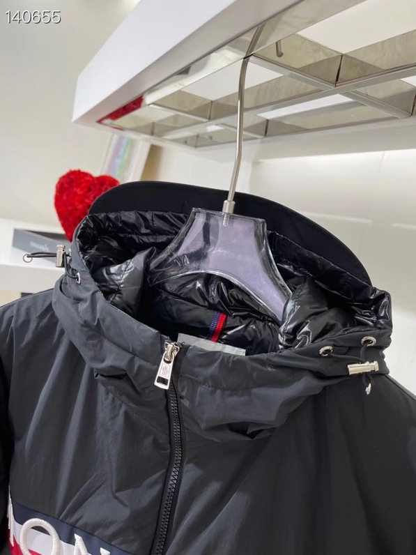 MONCLER OLARGUES HOODED DOWN JACKET – MC112