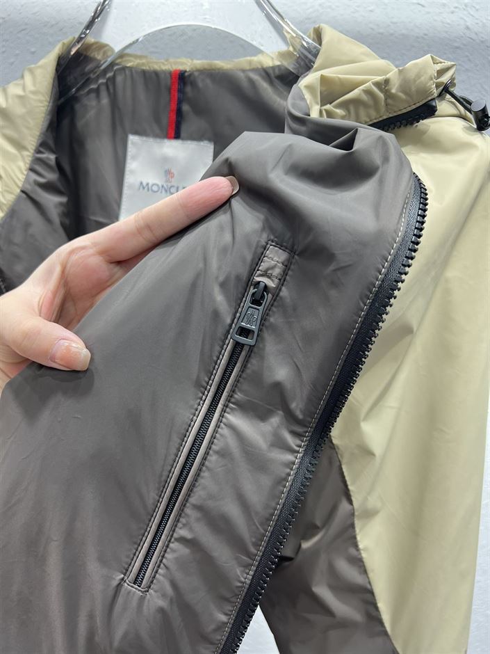 MONCLER JACKET – MC096