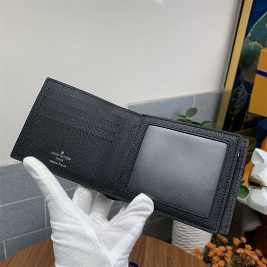 LOUIS VUITTON AMERIGO WALLET ECLIPSE CANVAS – WLV046