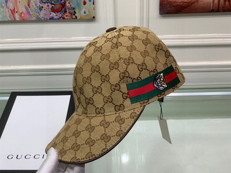 GUCCI GG CANVAS BASEBALL HAT – GH112