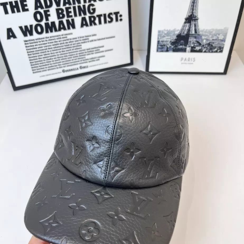 Louis Vuitton Caps – LVC029
