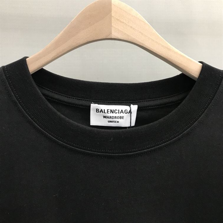 BALENCIAGA MEN’S POLITICAL CAMPAIGN T-SHIRT REGULAR FIT IN BLACK – BAS002