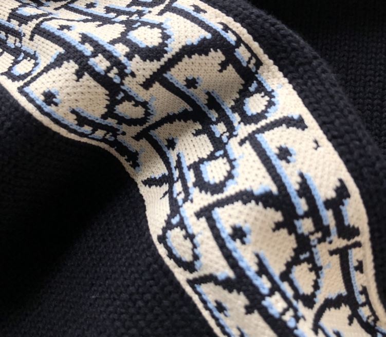 DIOR SWEATER WITH DIOR OBLIQUE INSERTS – DOS018