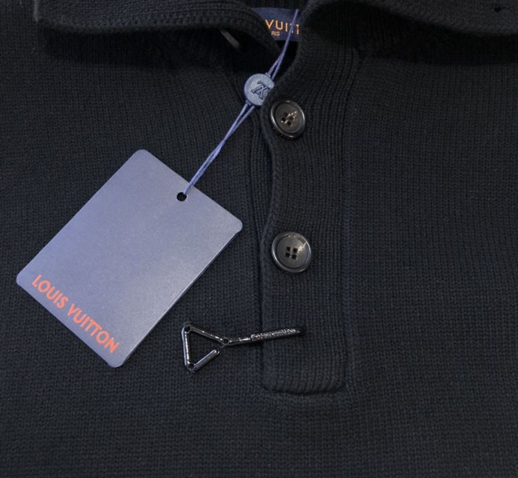 LOUIS VUITTON WINTERY CAMIONNEUR – LH067