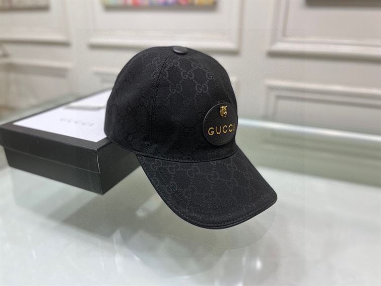 GUCCI GG CANVAS BASEBALL HAT – GH099