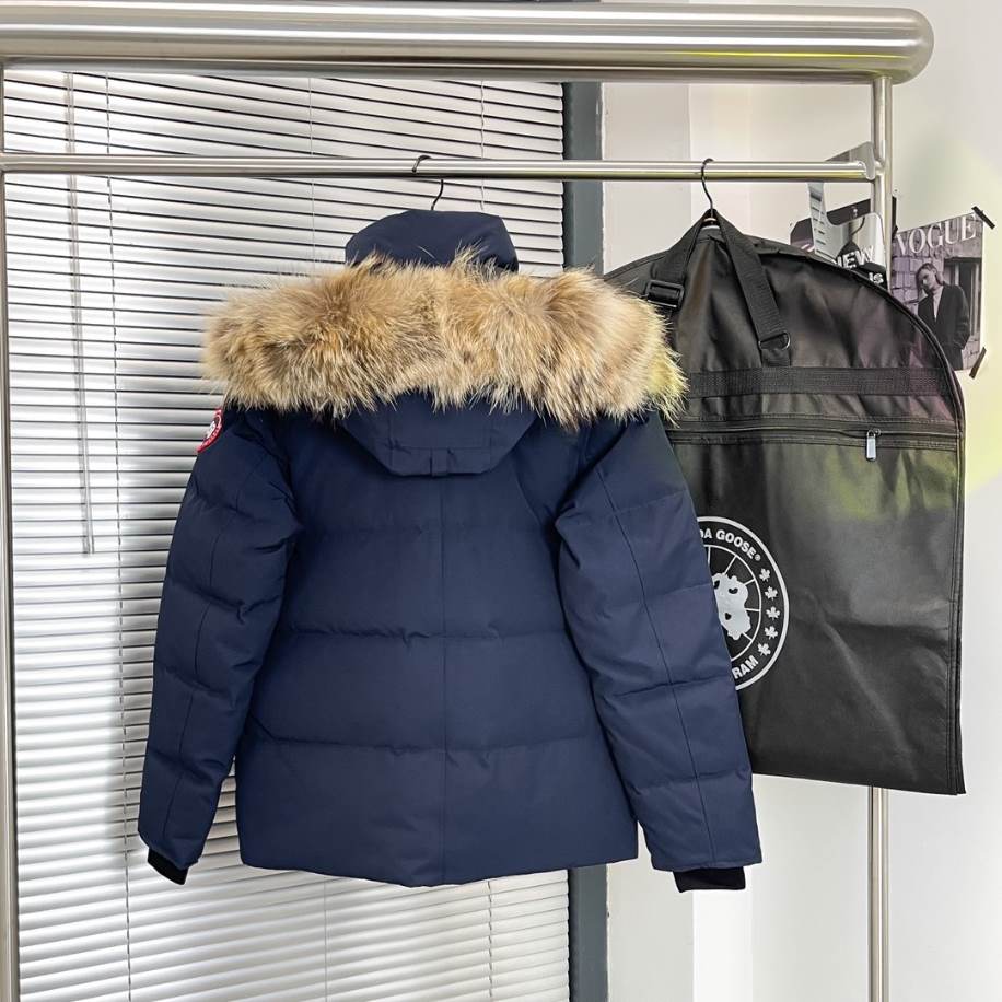 Canada Goose Blue Wyndham Parka Jacket – CN38