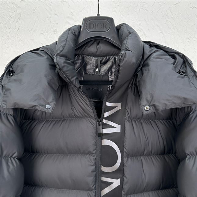 MONCLER CERCES DOWN JACKET – MC060