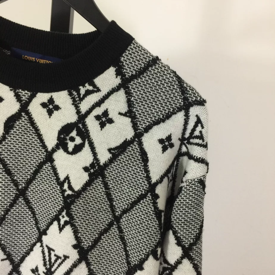 Louis Vuitton Crewneck Sweater – LH090