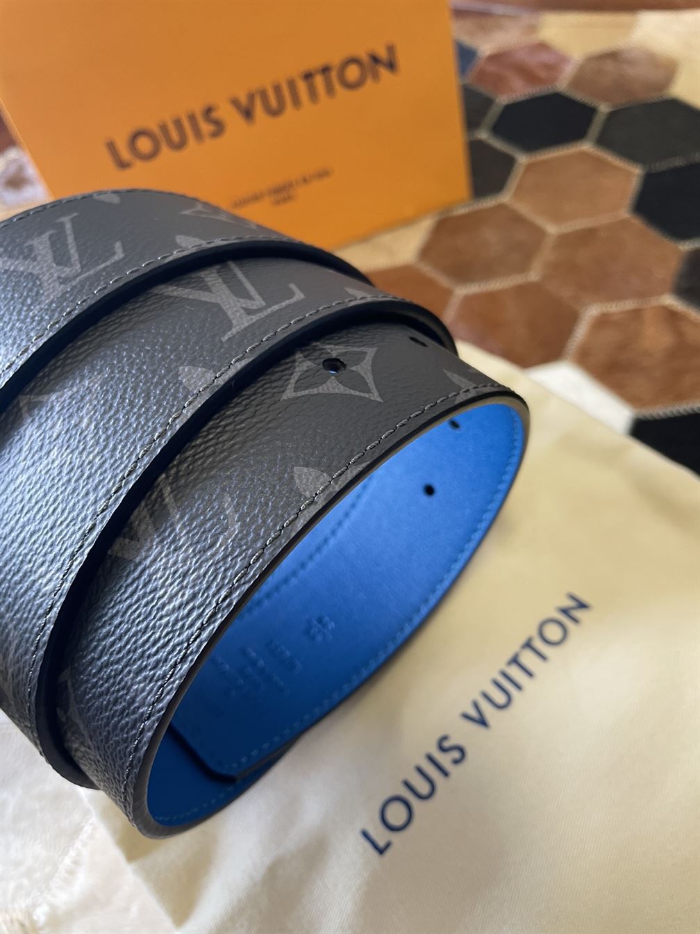 LV INITIALS 40MM REVERSIBLE BELT – LBE011