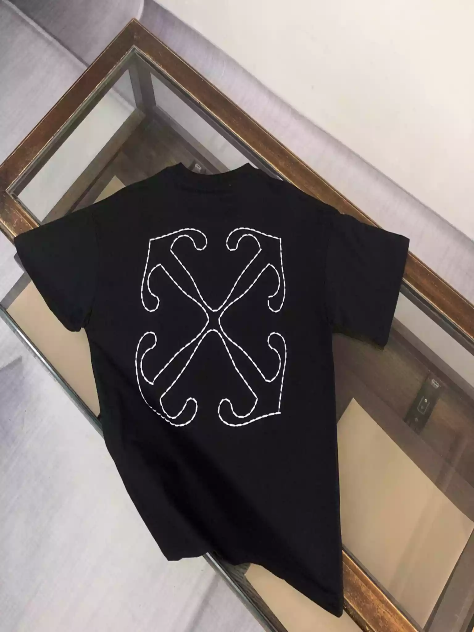 Off-White Black Logo Stitch T-shirt – OWS032