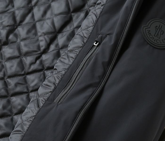 MONCLER JACKET – MC095