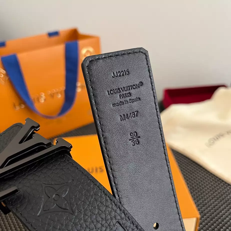 LV BELT 4MM – LBE092