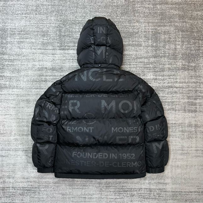 MONCLER DOWN JACKET – MC023