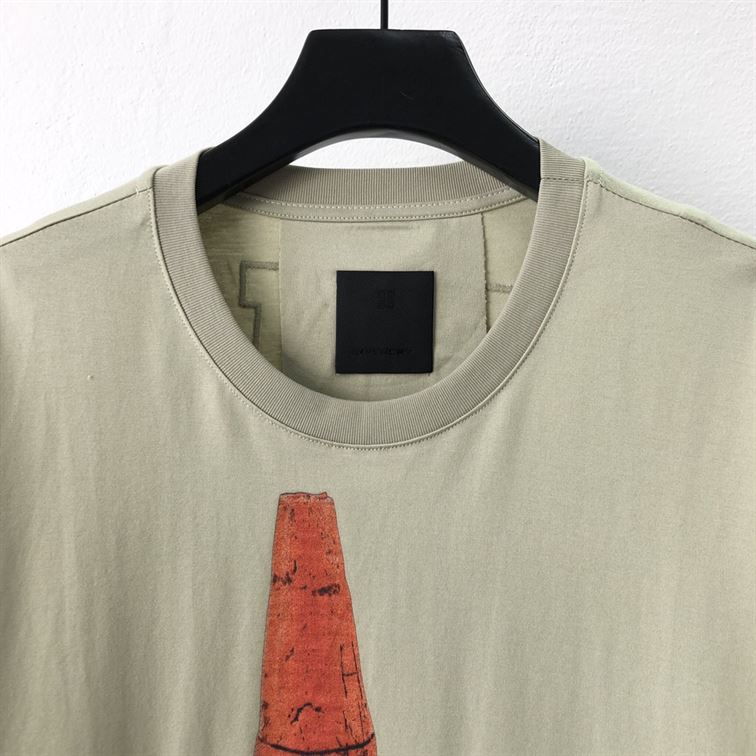 GIVENCHY SLIM FIT T-SHIRT IN JERSEY WITH CERAMIC PRINT IN LIGHT GREEN – GTS004