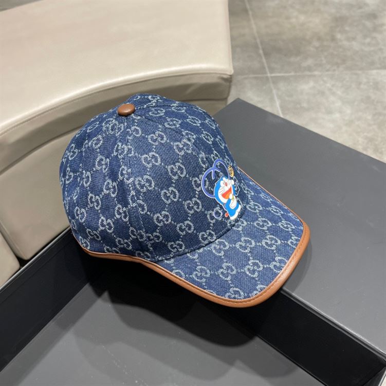 GUCCI GG CANVAS BASEBALL HAT – GH027