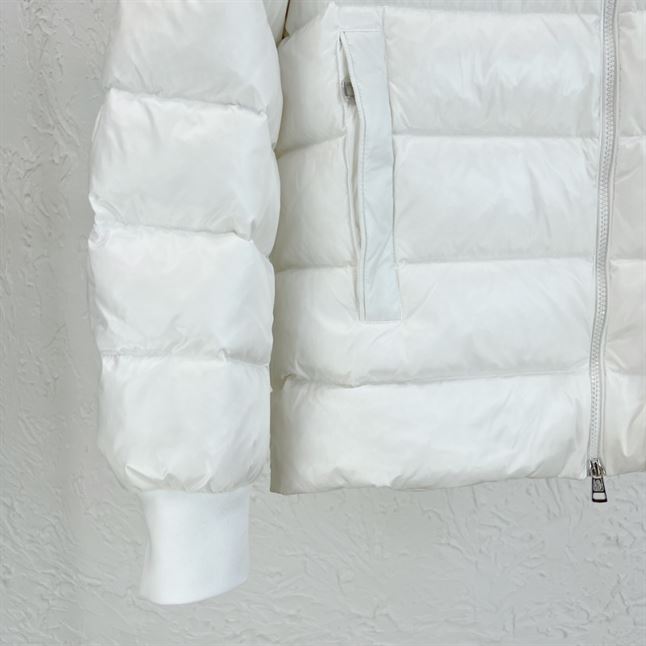 MONCLER CORYDATE PADDED JACKET – MC045