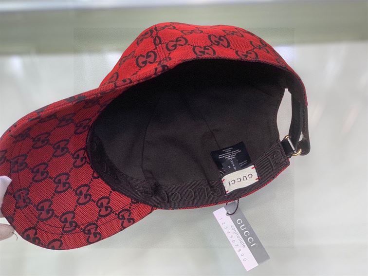 GUCCI GG CANVAS BASEBALL HAT – GH044