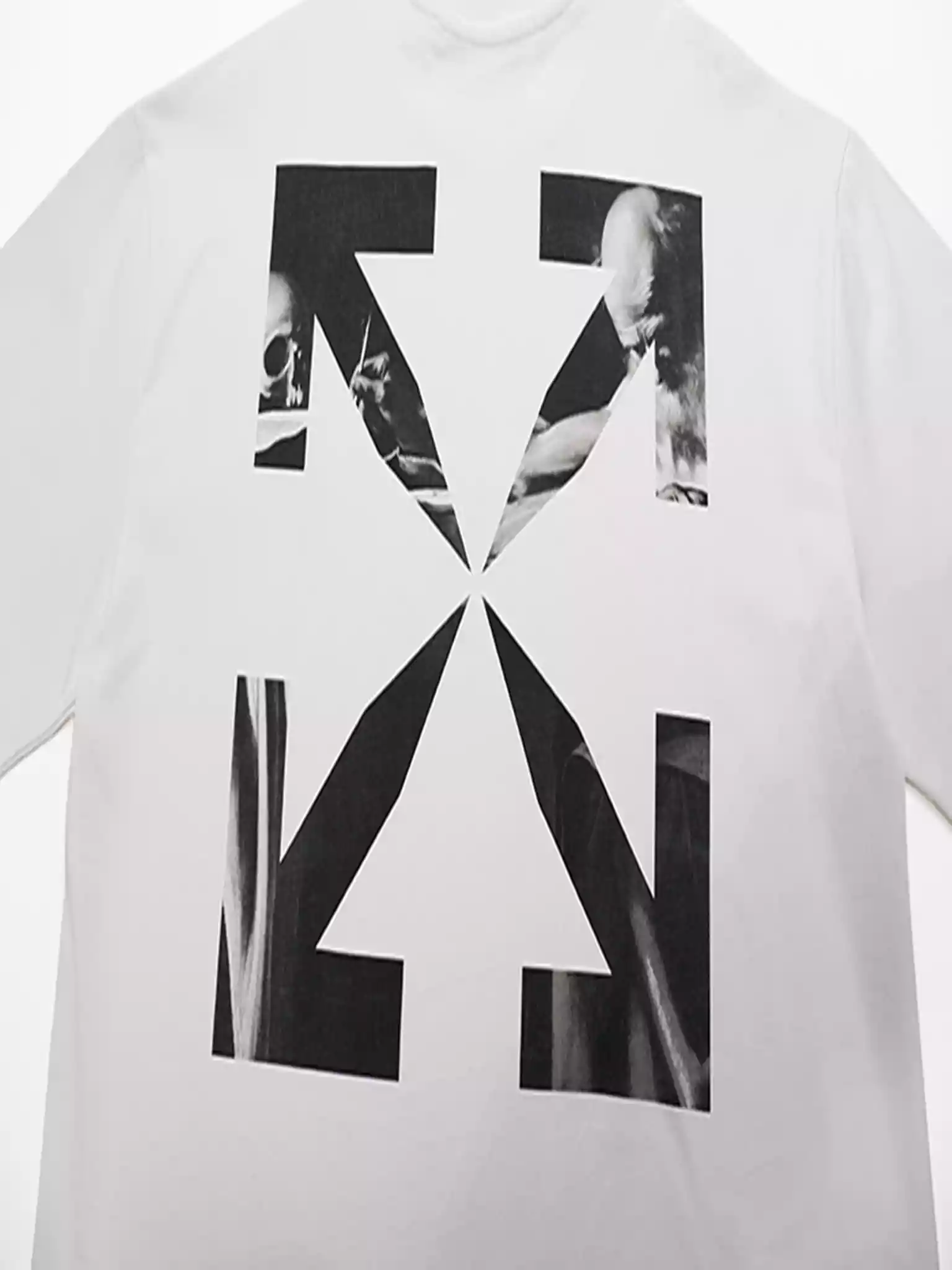 WHITE CARAVAGGIO PAINTING S/S T-SHIRT – OWS017