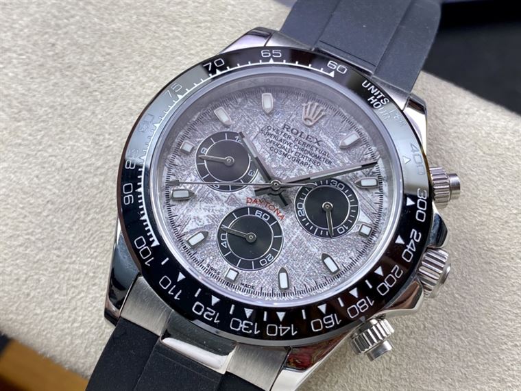 ROLEX OYSTER PERPETUAL SUPERLATIVE CHRONOMETER OFFICIALLY CERTIFIED – RL006