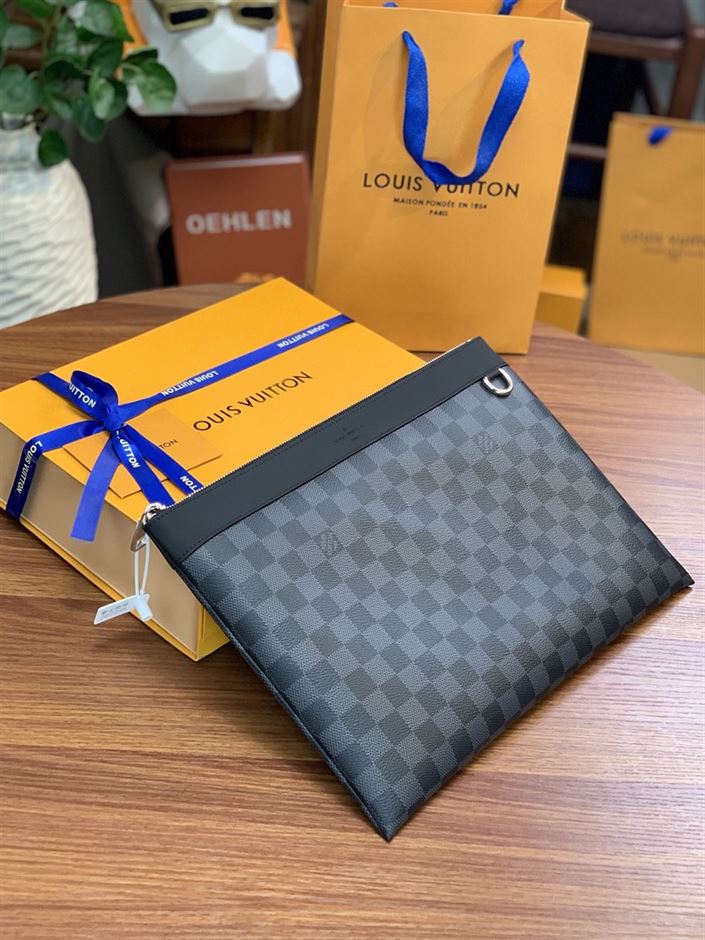 LOUIS VUITTON POCHETTE APOLLO BAG – WLV005