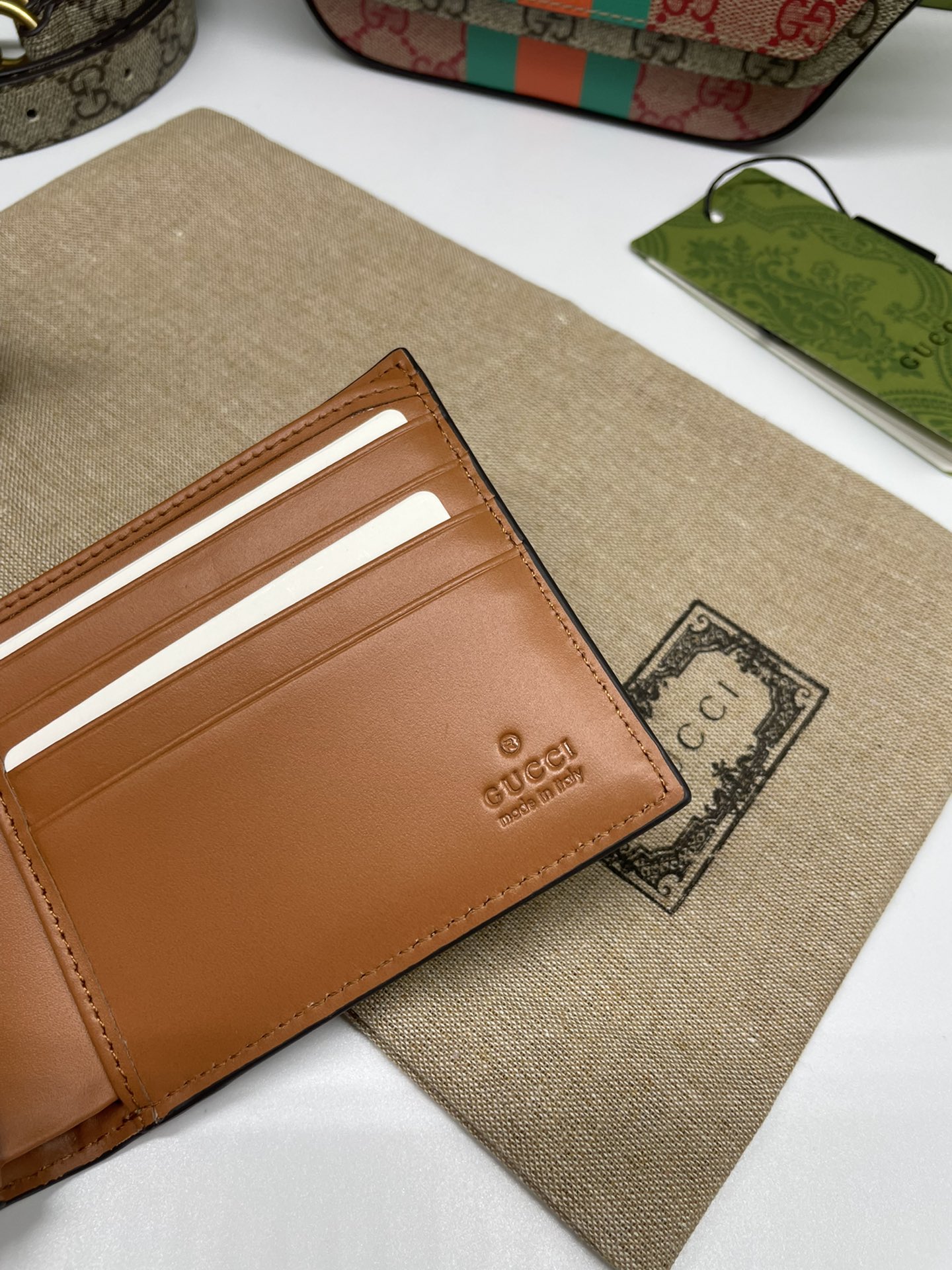 GUCCI X DANS LE VERT GG SUPREME WALLET – WLG049
