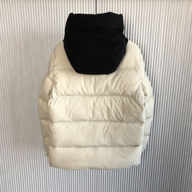 MONCLER MADEIRA DOWN JACKET – MC089