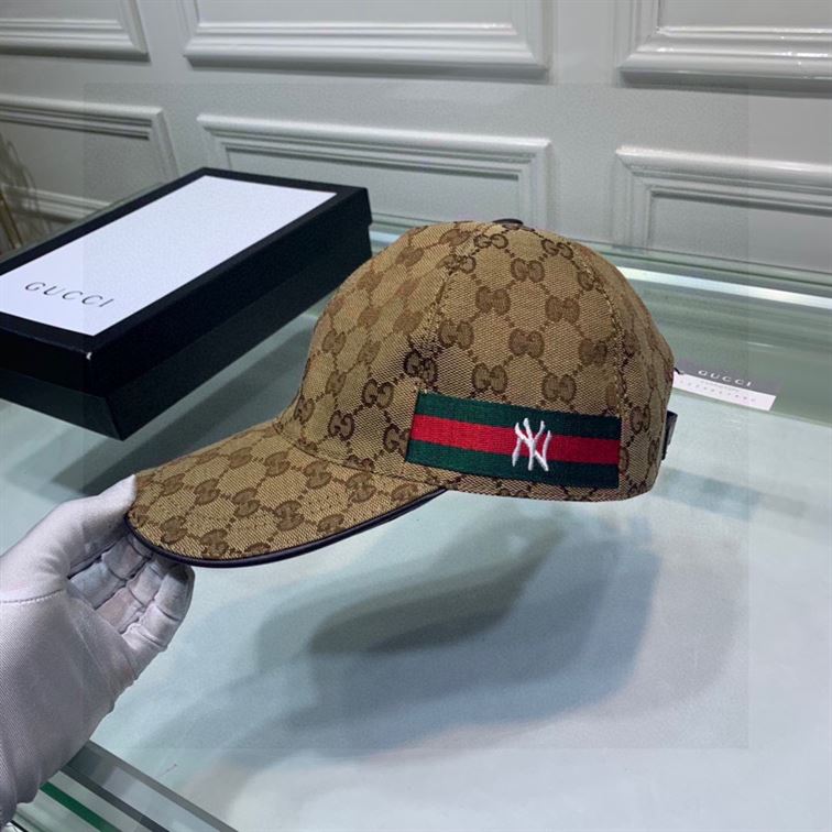 GUCCI GG CANVAS BASEBALL HAT – GH135