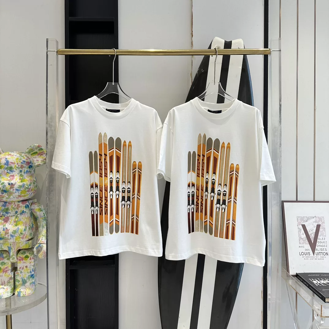 PRINTED COTTON T-SHIRT IN WHITE – LVTS132