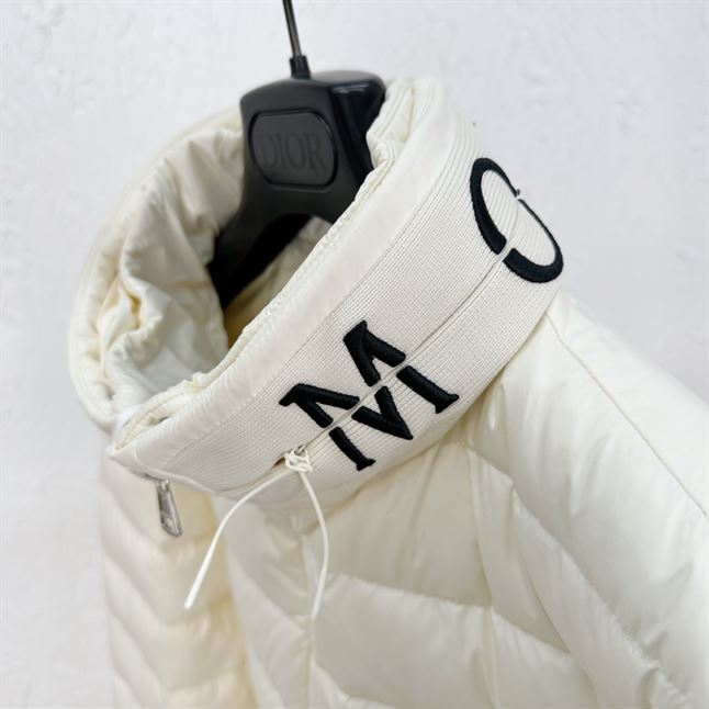 MONCLER JACKETS – MC048