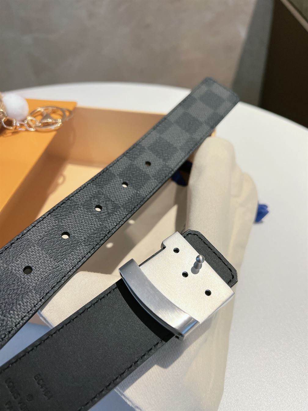 LV INITIALES 35MM REVERSIBLE BELT – LBE012