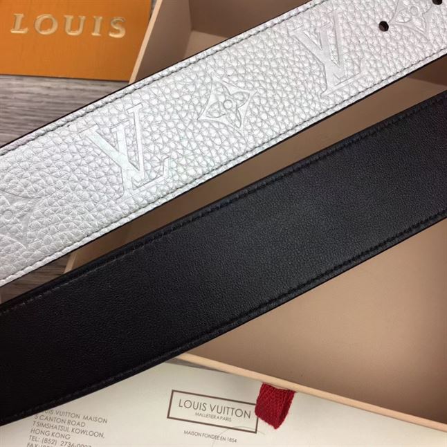 LOUIS VUITTON INITIALS 40MM REVERSIBLE BELT – LBE090