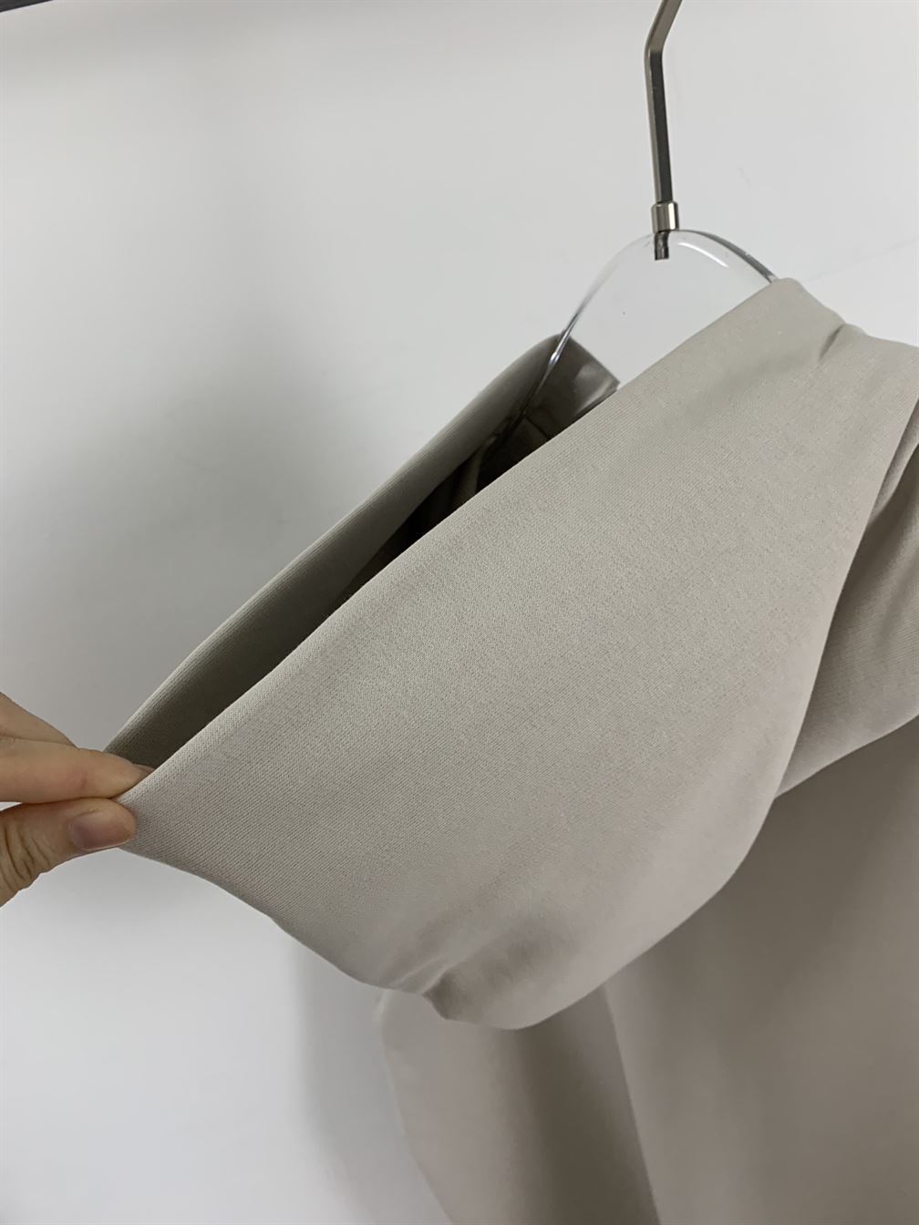 BALENCIAGA HOODIE – BH017