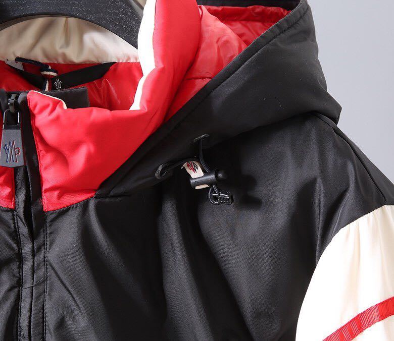 MONCLER COAT – MC140