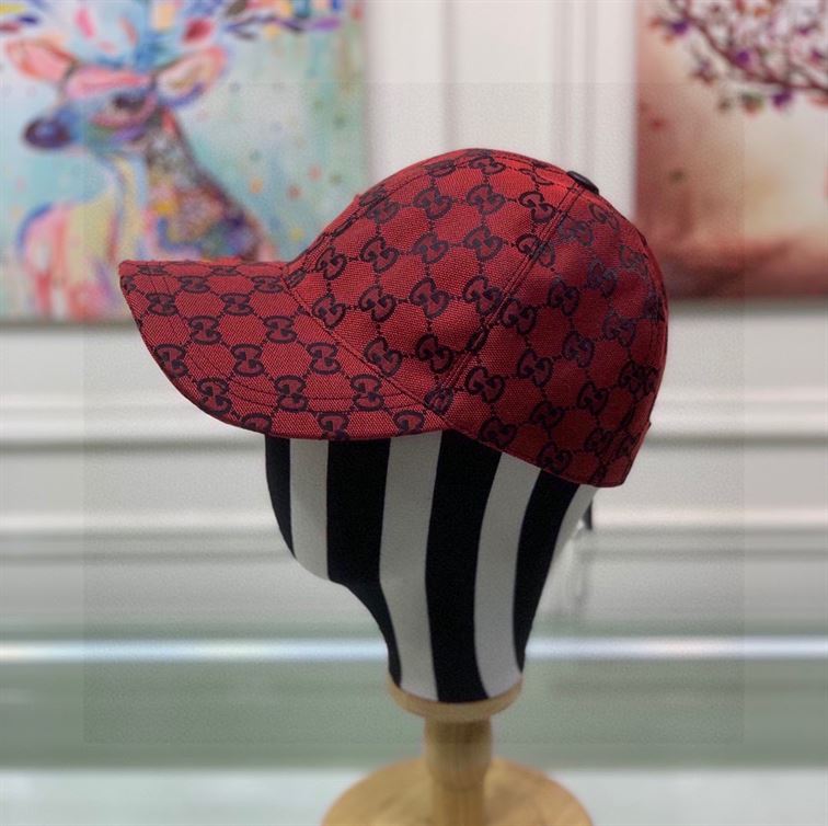 GUCCI GG CANVAS BASEBALL HAT – GH044
