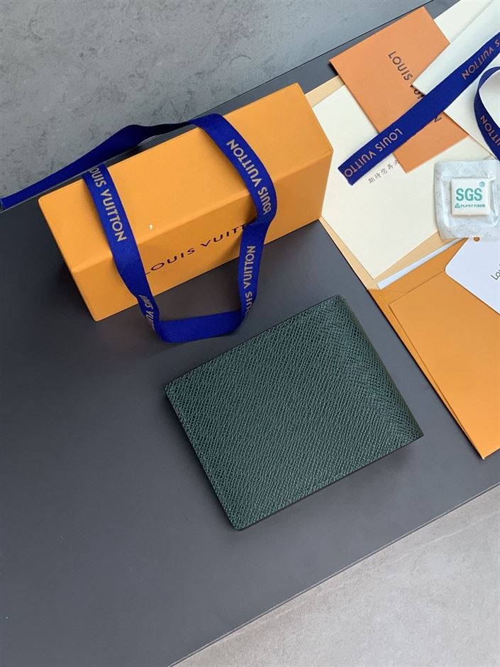 LOUIS VUITTON WALLET – WLV011