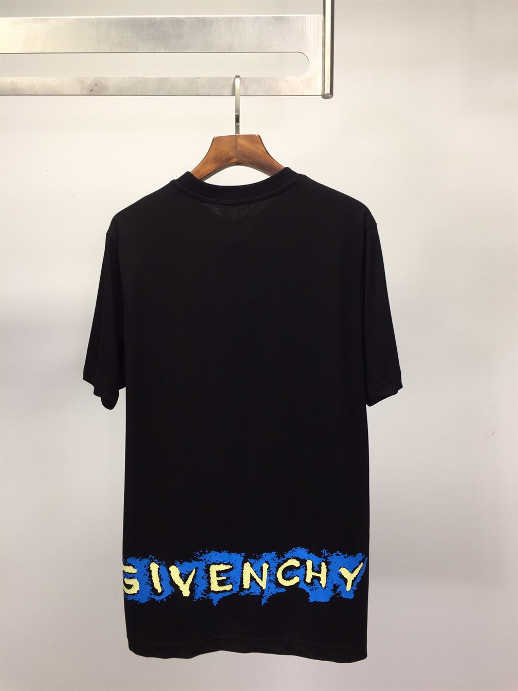 GIVENCHY LOVE ME PRINTED COTTON-JERSEY T-SHIRT – GTS010