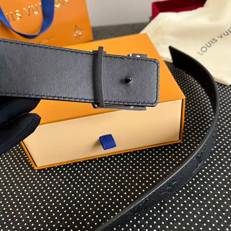 LV BELT 4MM – LBE092