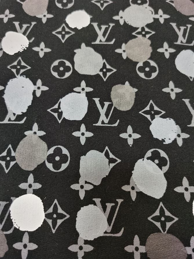 LOUIS VUITTON X YK PAINTED DOTS PRINTED CREWNECK – LVH030