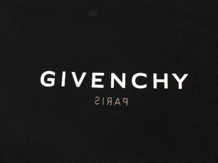 GIVENCHY REVERSE OVERSIZED T-SHIRT IN BLACK – GTS008