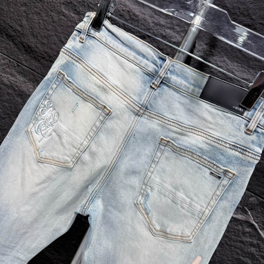 Amiri Men Blue Script Logo Jeans – AMIJ017