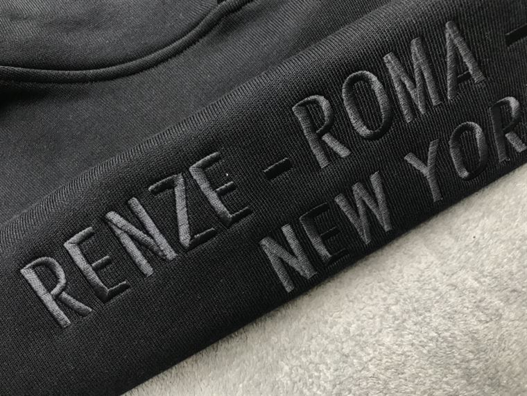 GUCCI HOODIE IN BLACK – GCK021