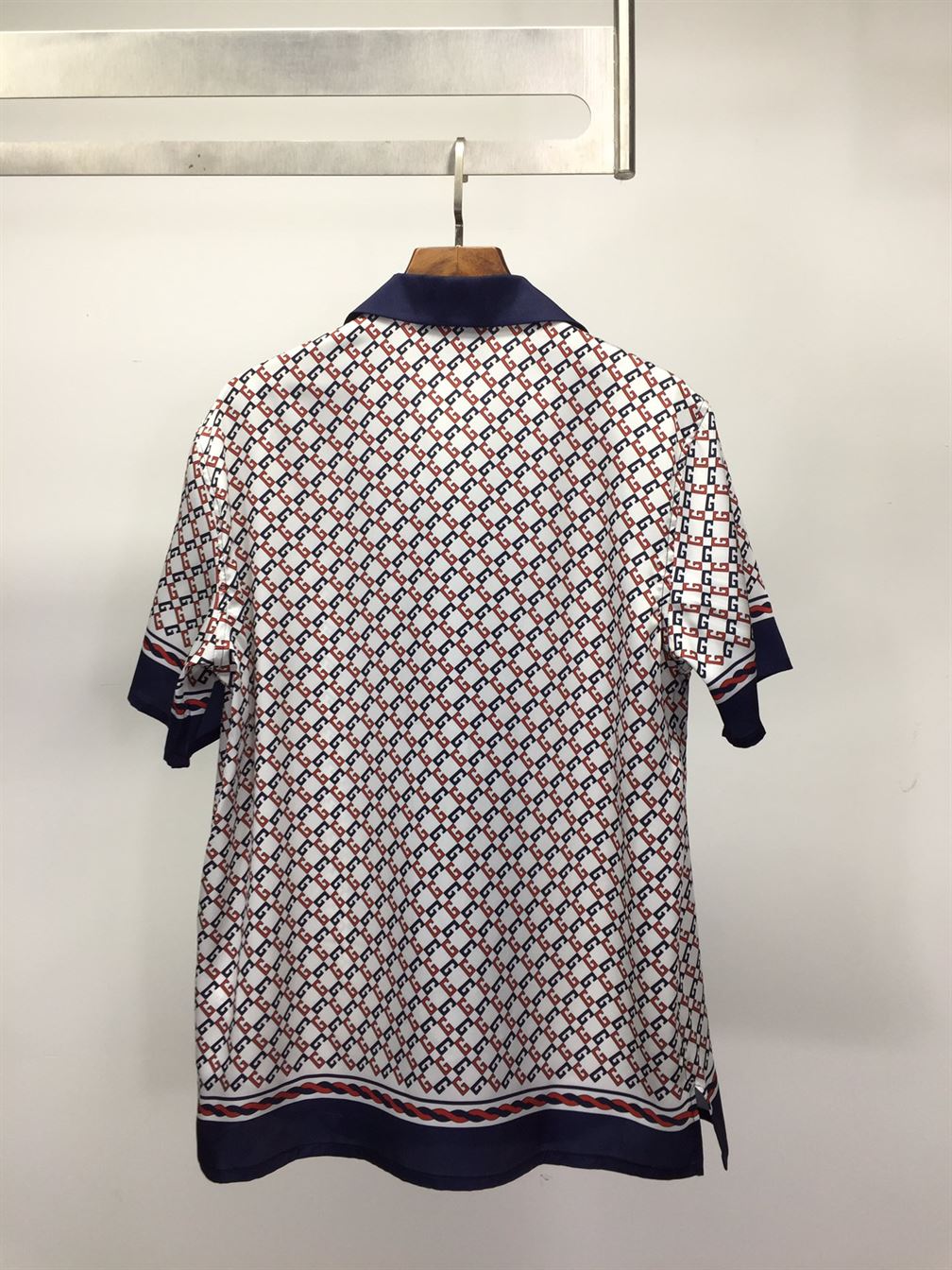 GUCCI GEOMETRIC G PRINT MUSLIN BOWLING SHIRT – GGS023