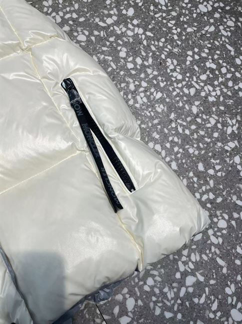 MONCLER LUZULE DOWN GILET – MC063