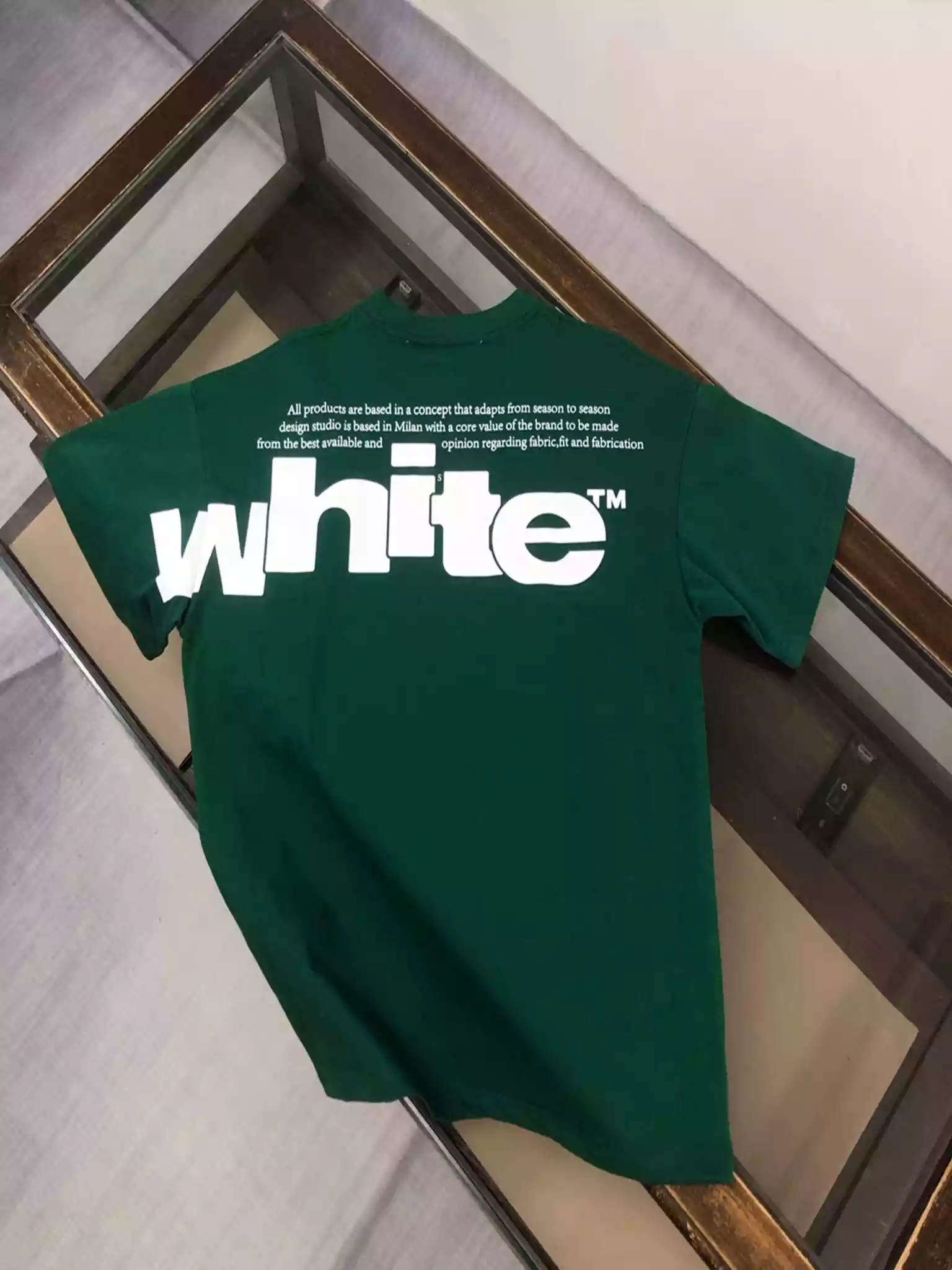 GREEN TYPE GRAPHIC S/S T-SHIRT IN GREEN – OWS040